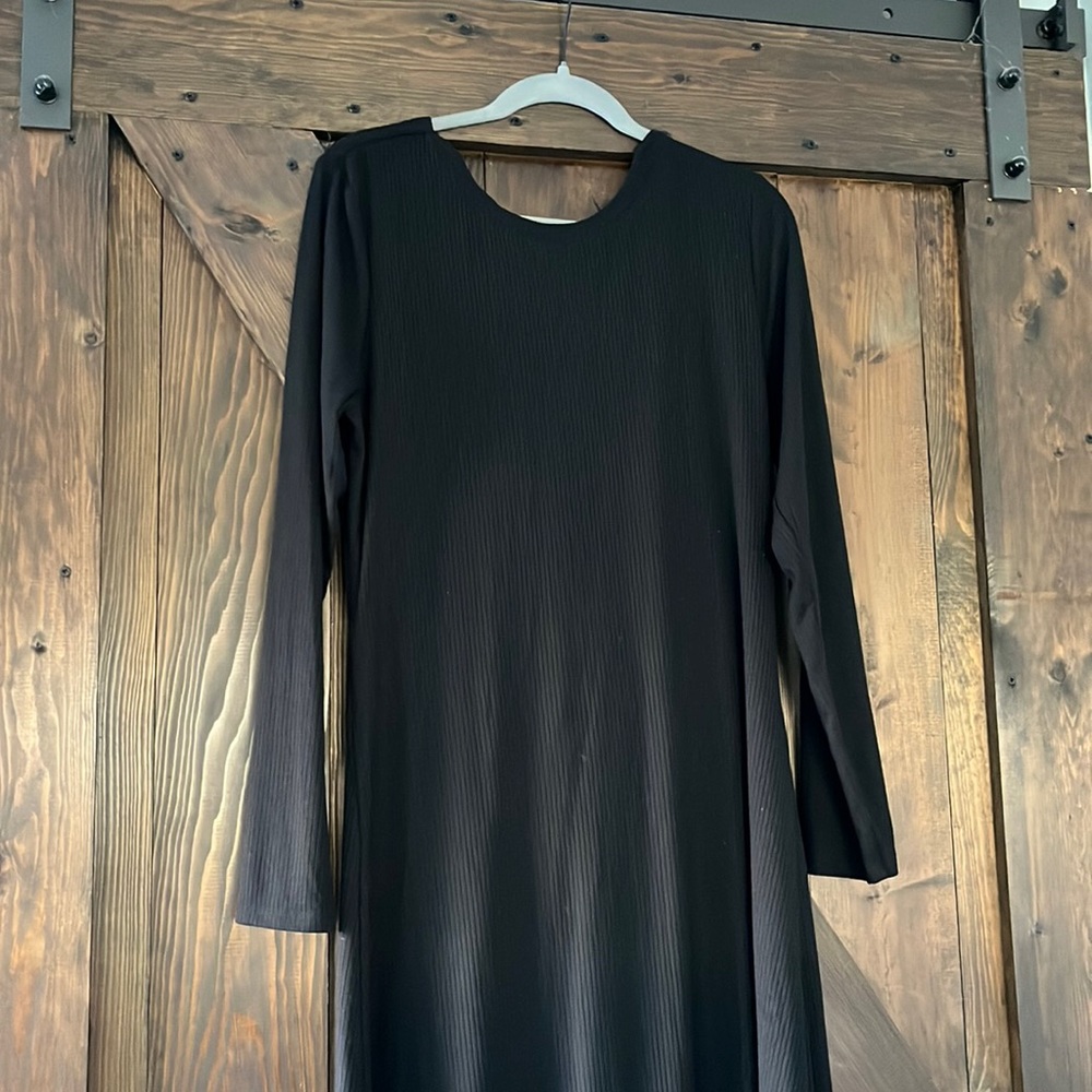 Fourteenth Place Long Sleeve Maxi Dress